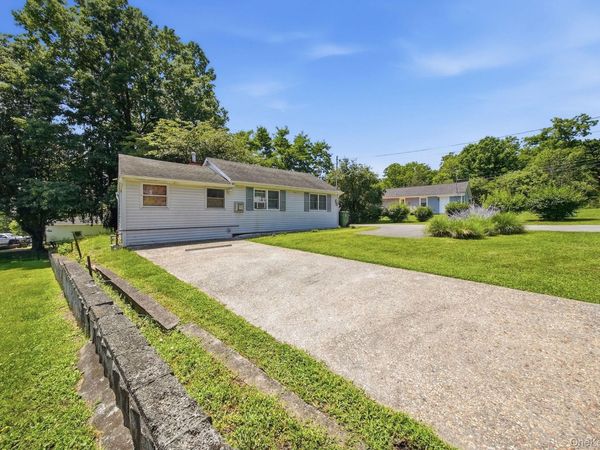 114 Glenmere Avenue , Florida, NY 10921