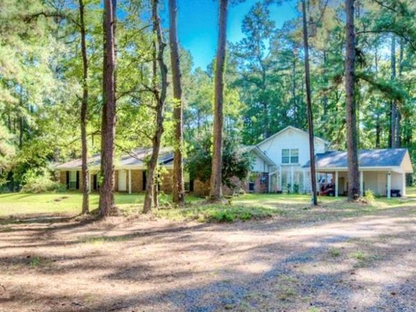 447 Burrow Lane, Cotton Valley, LA 71018