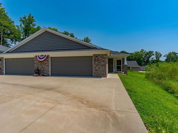 5433 Riley Lane, Unit A, Evansville, IN 47710