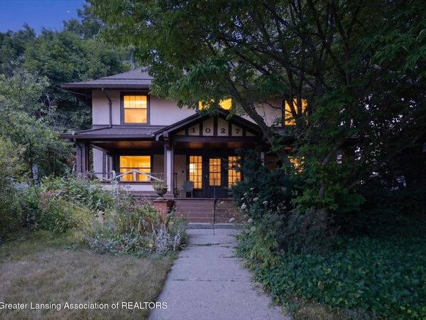 1027 Seymour Avenue, Lansing, MI 48906