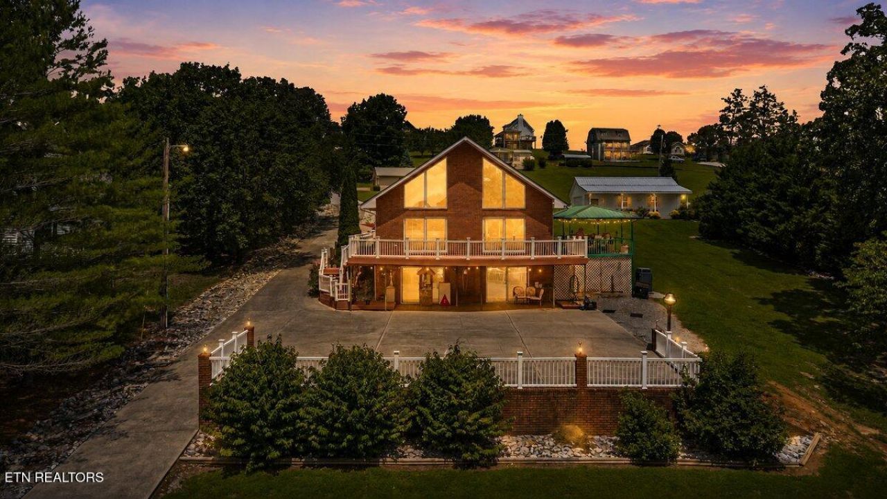 361 Cape Russell Rd, Sharps Chapel, TN 37866 Main Photo