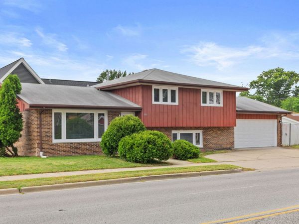 9300 Major Avenue , Oak Lawn, IL 60453