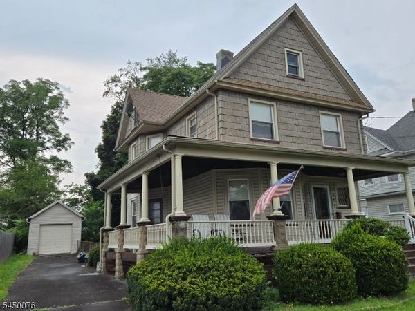 360 New Market Rd, Dunellen, NJ 08812