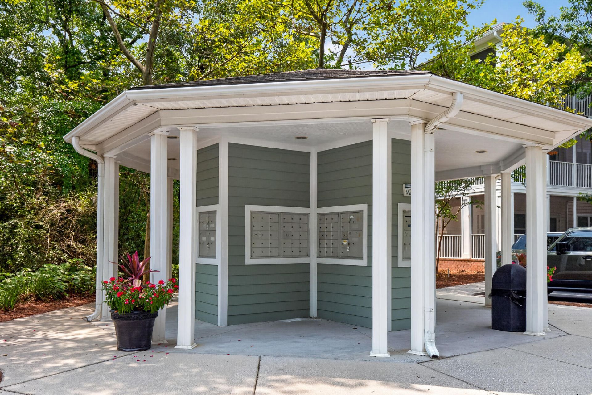 1755 Central Park Road Photo 49