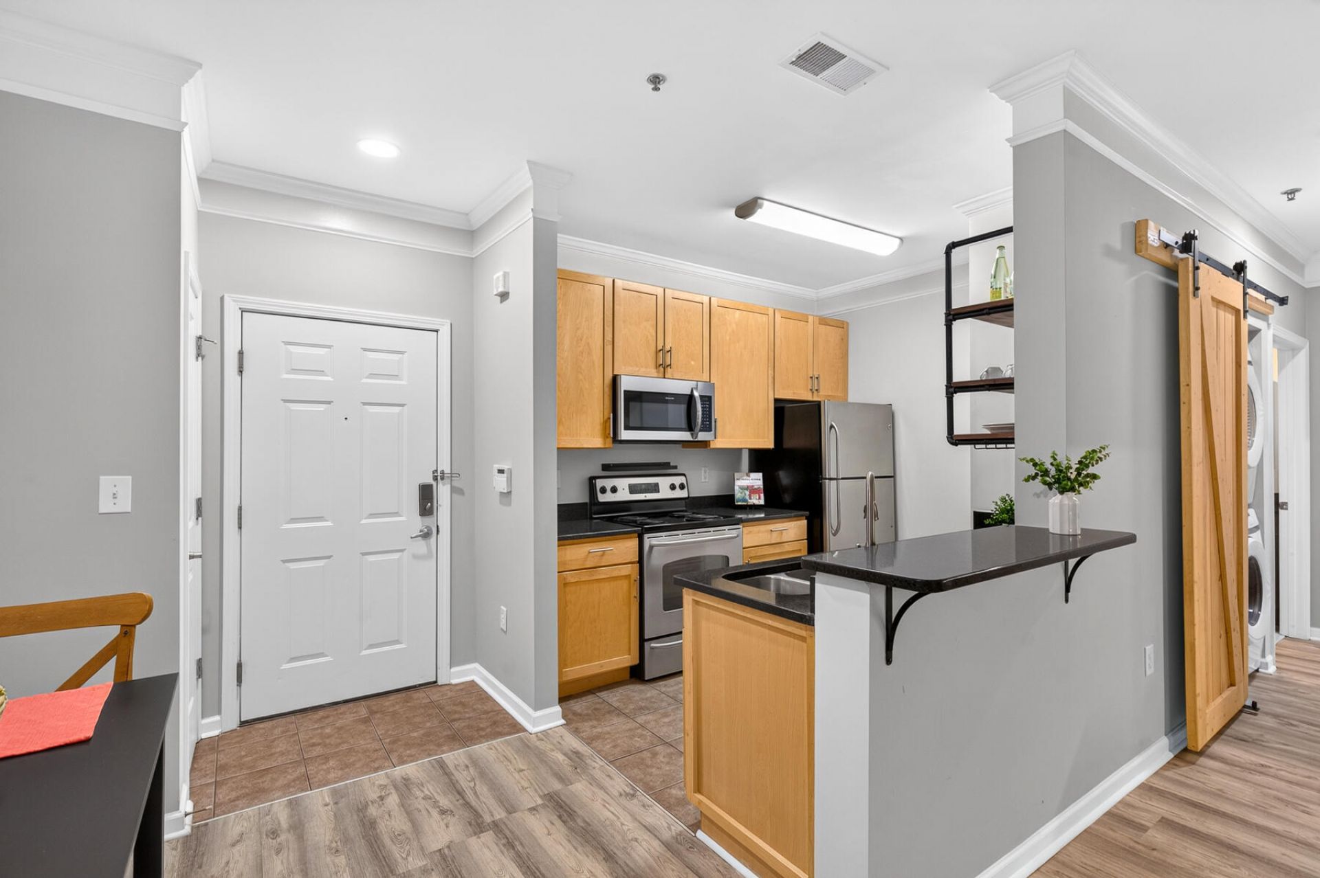 1755 Central Park Road Photo 8