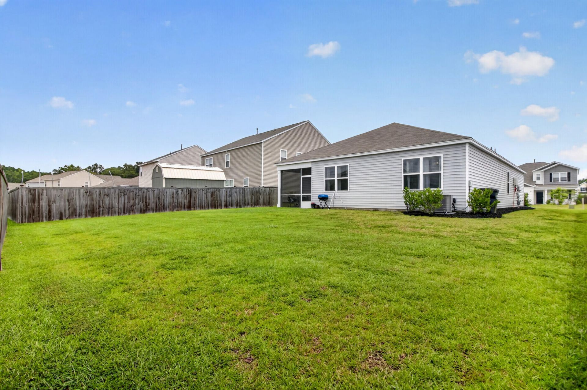 160 Lagoona Drive Photo 28