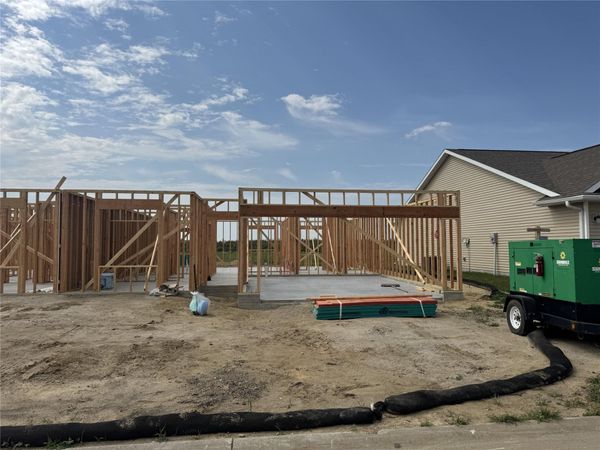 2308 NE 6th Street , Grimes, IA 50111