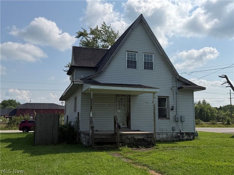 296 Pennsylvania Avenue , Sebring, OH 44641 Photo 4