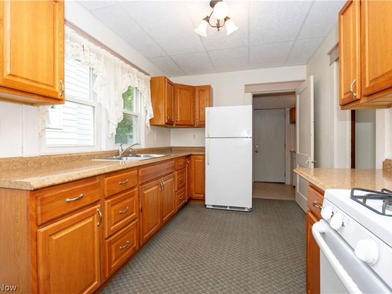 310 Sharp Street , Ashland, OH 44805 Photo 10