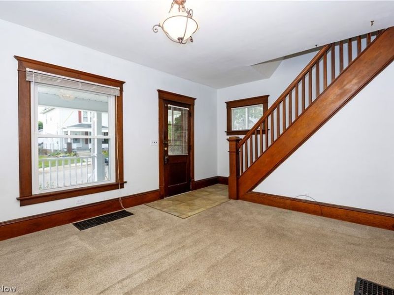 310 Sharp Street , Ashland, OH 44805 Photo 6