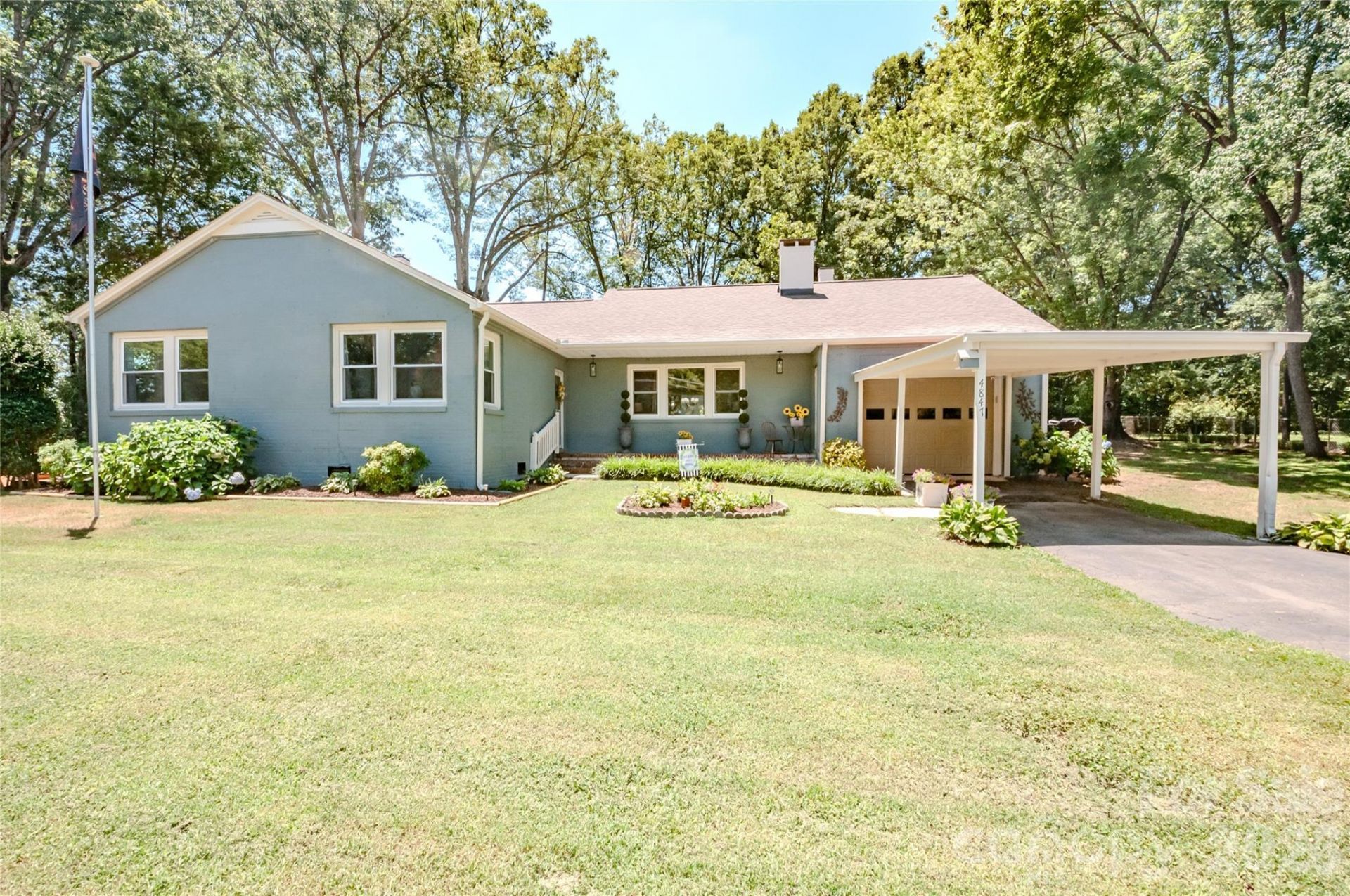 4847 Taylorsville Highway, Stony Point, NC 28678 Main Photo