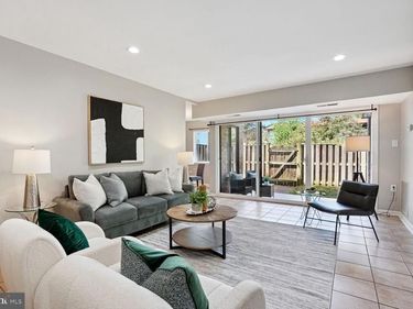 2842 DOVER LANE , Unit 103, FALLS CHURCH, VA 22042