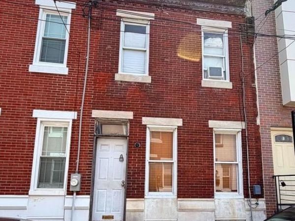 1325 S HOLLYWOOD STREET, PHILADELPHIA, PA 19146