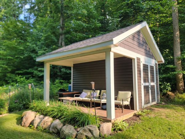 8575 Anchor Drive, Delton, MI 49046