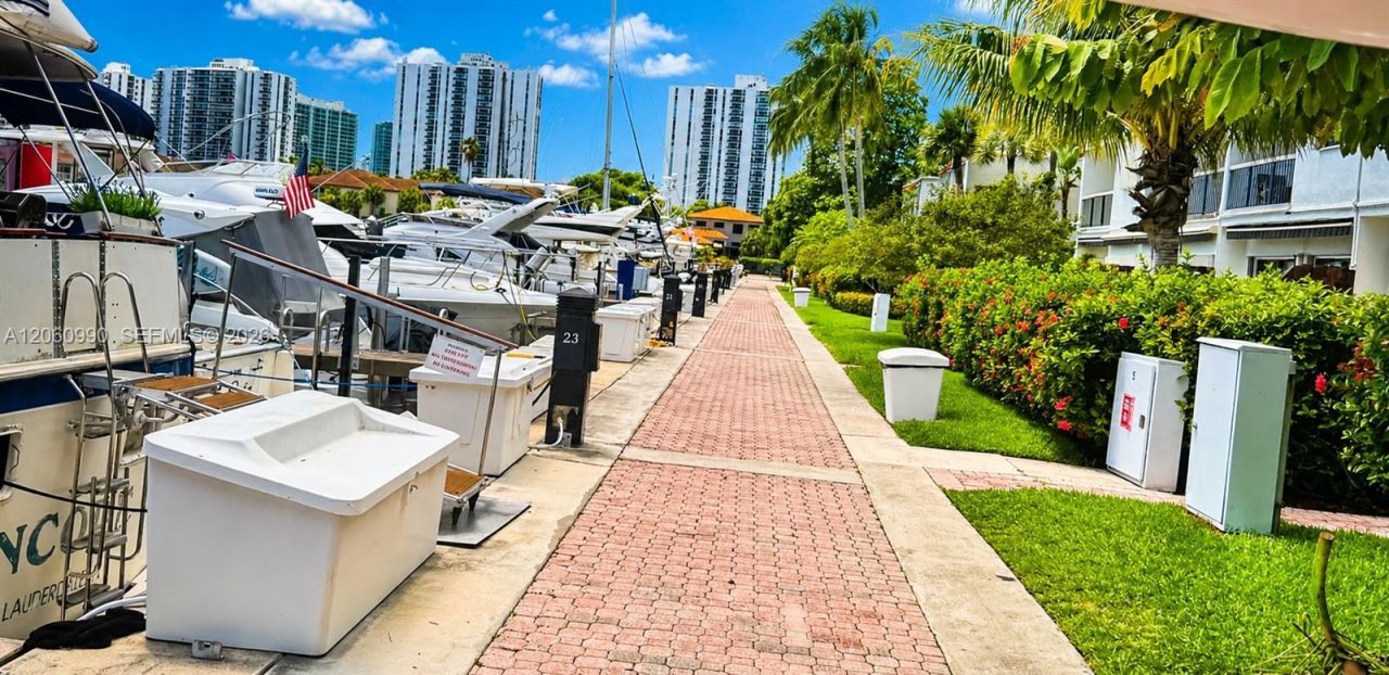 3601 NE 207th St, Aventura, FL 33180 Photo