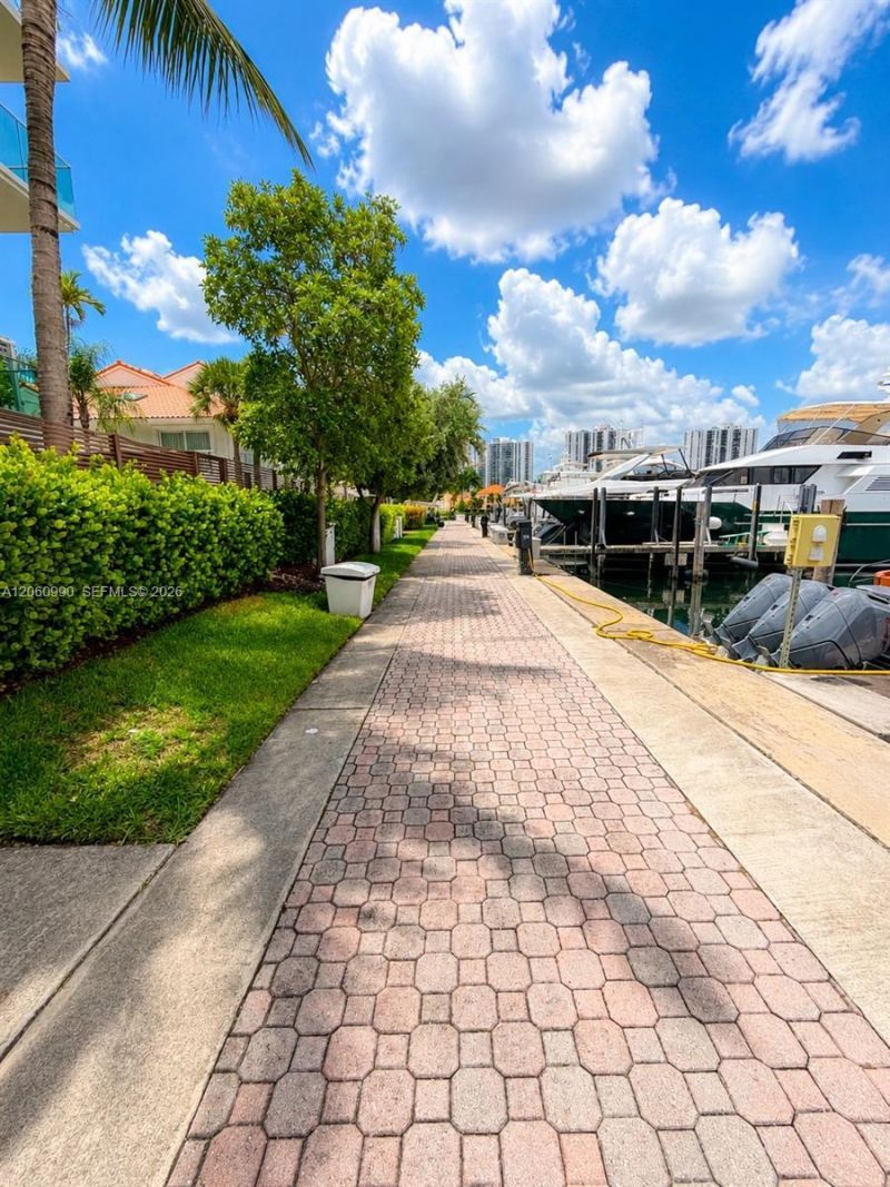 3601 NE 207th St, Aventura, FL 33180 Photo