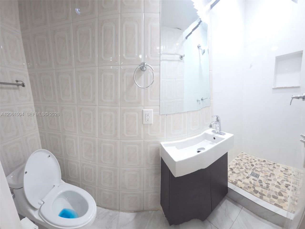 4241 W 10th Ln, Unit 7, Hialeah, FL 33012 Photo