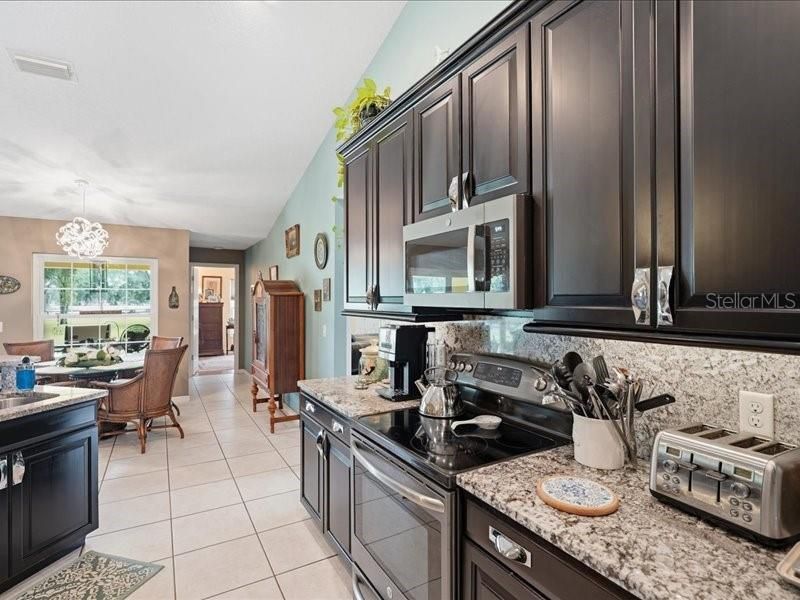 19950 SW 5th Place, Dunnellon, FL 34431 Photo