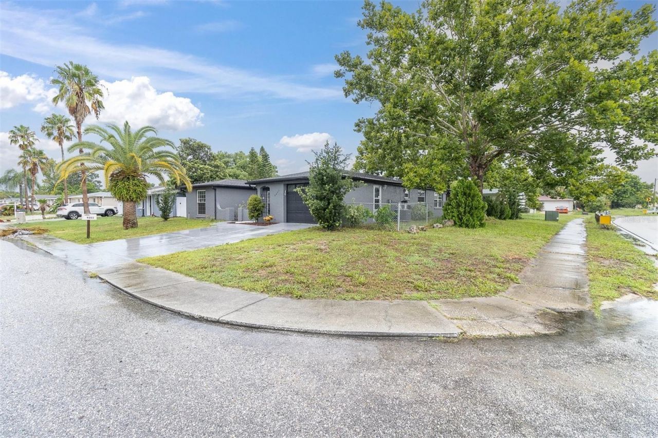 9203 Greenbriar Lane , Port Richey, FL 34668 Photo