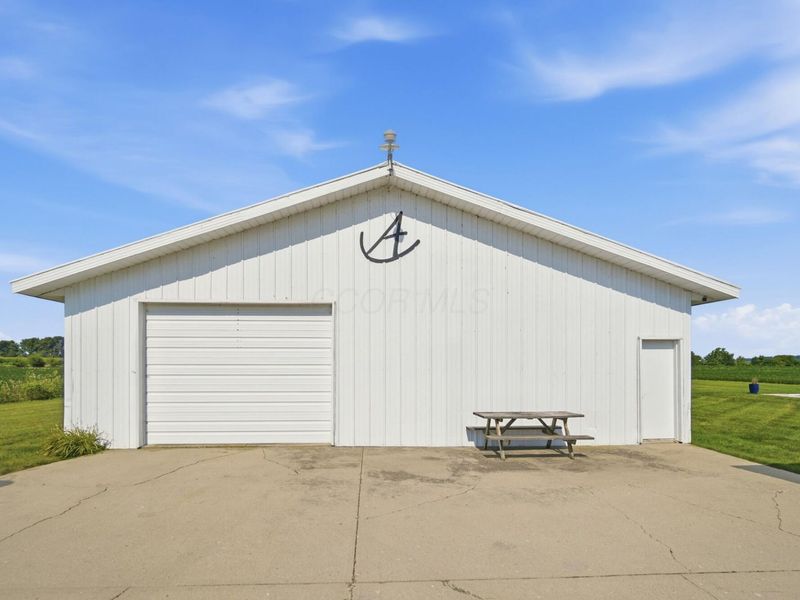 9300 N Lena-Palestine Road, Conover, OH 45317 Photo 10