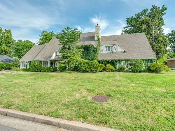 3117 E 58th Street , Tulsa, OK 74105
