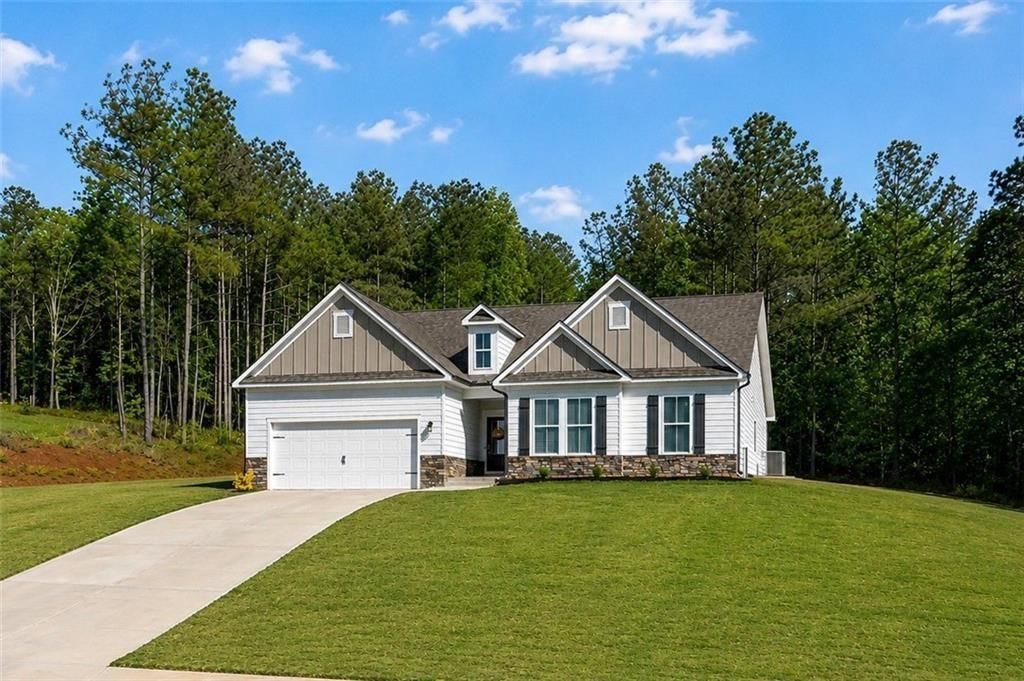1537 Ridgewood Court , Monroe, GA 30656 Main Photo