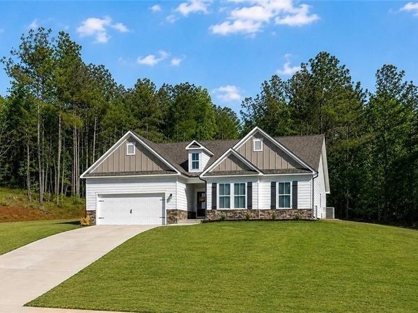 1537 Ridgewood Court, Monroe, GA 30656