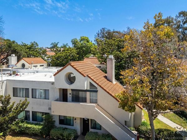 345 N Melrose Dr, Unit H, Vista, CA 92083