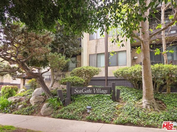 8675 Falmouth Avenue, Unit 110, Playa Del Rey, CA 90293