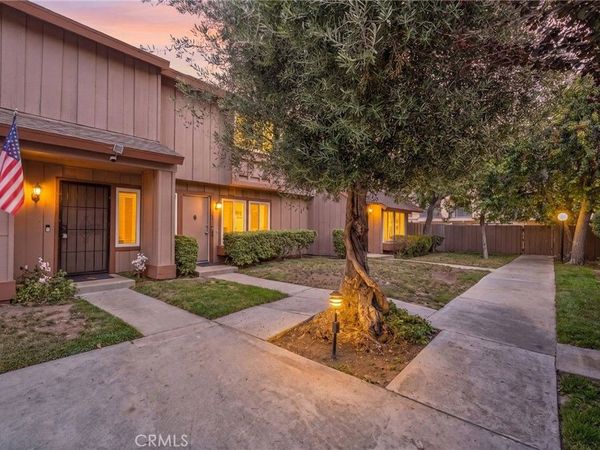 20119 Leadwell Street, Unit 3, Winnetka, CA 91306