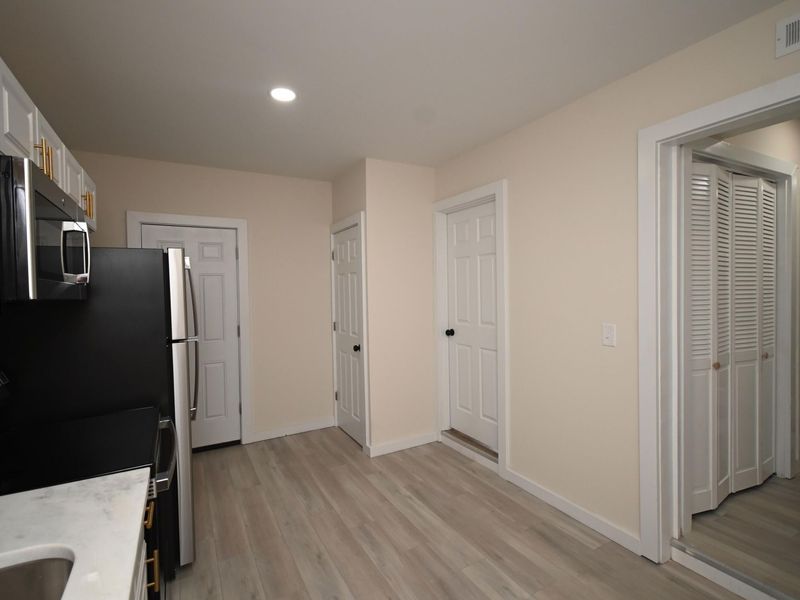 129 W 9th Street, Covington, KY 41011 Photo 12