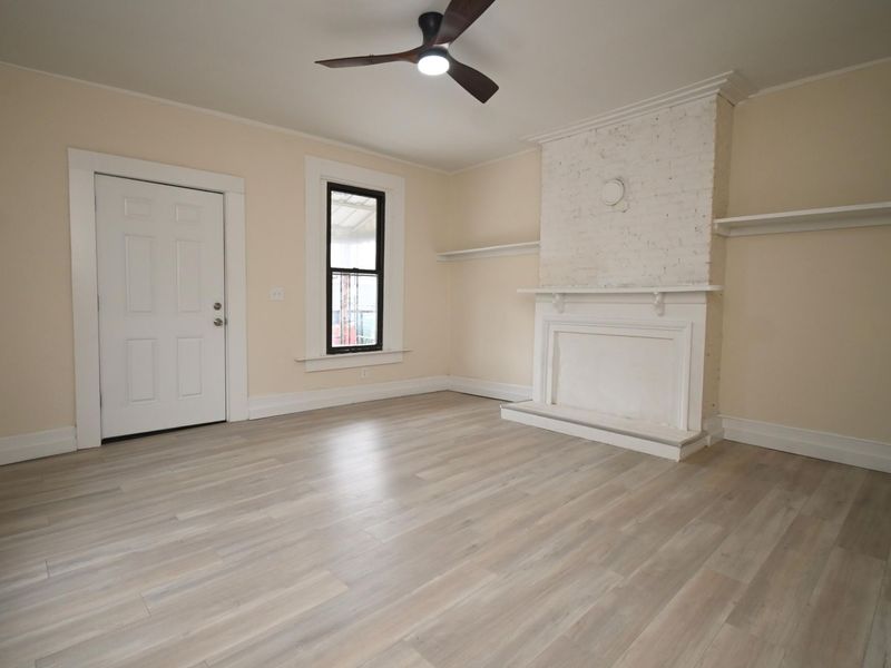 129 W 9th Street, Covington, KY 41011 Photo 4