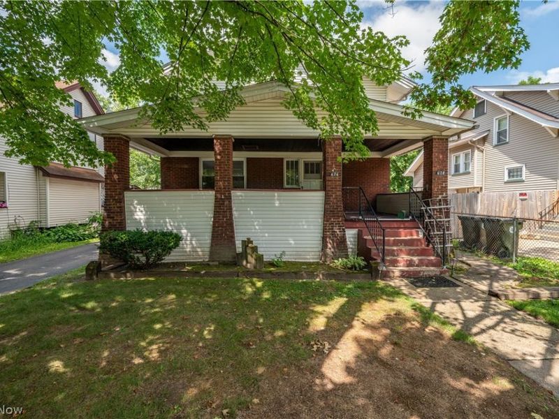 626 Woodbine Avenue SE, Warren, OH 44483 Photo 1