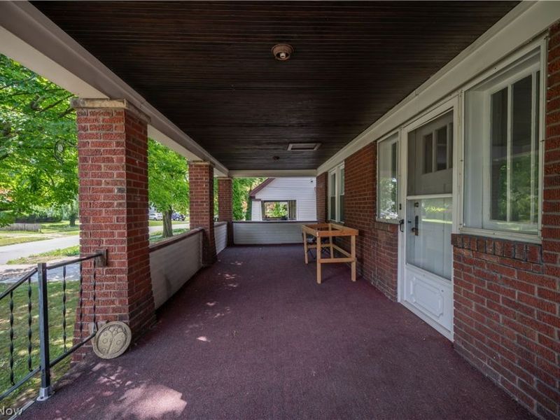 626 Woodbine Avenue SE, Warren, OH 44483 Photo 4