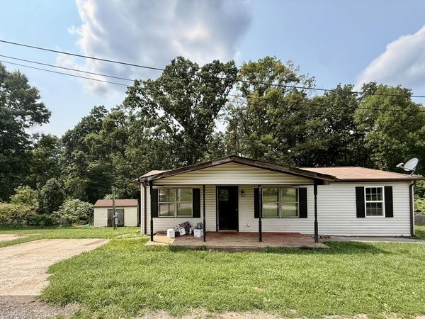 241 Brickey Hill RD , Troutville, VA 24175