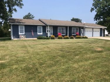 525 County Road 8 , Fountain, MN 55935