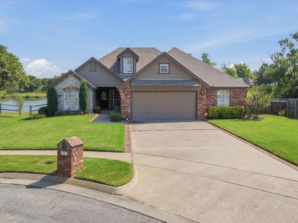 9903 E 100th Place N, Owasso, OK 74055