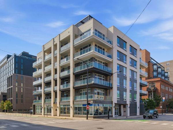 236 S Racine Avenue , Unit 501, Chicago, IL 60607