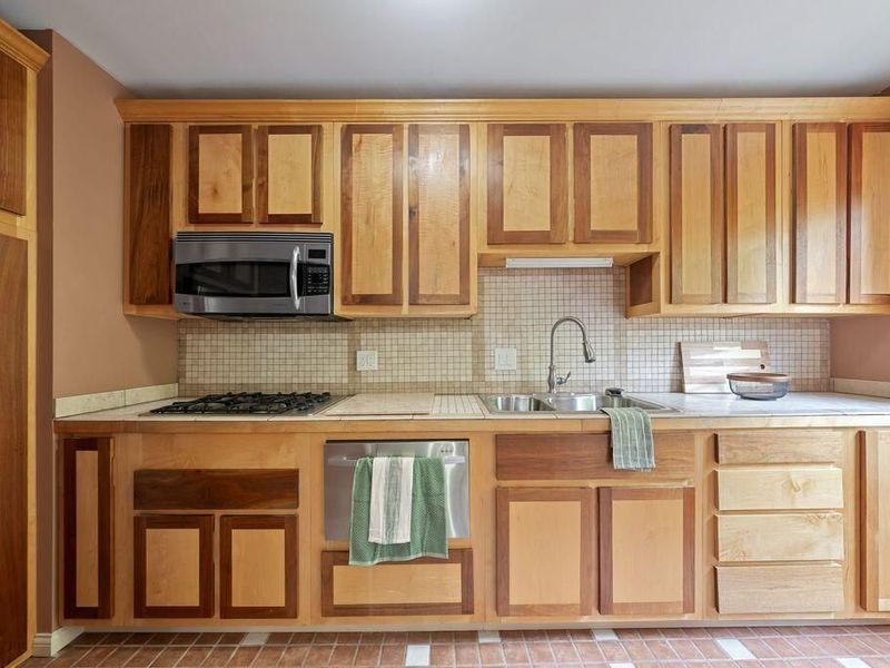 964 Madison Avenue , Unit E, Columbus, OH 43205 Photo 14