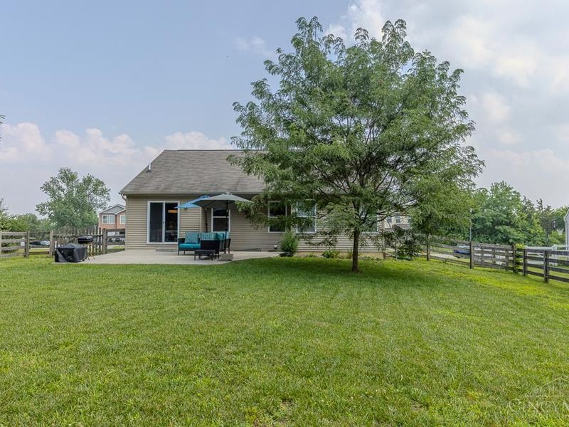 215 Timber Hill Drive, Hamilton, OH 45013 Photo 16
