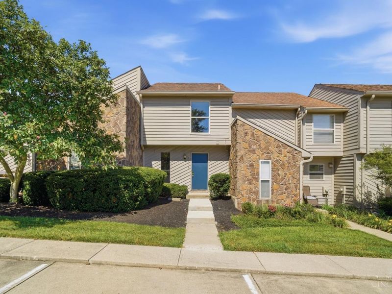 4908 Columbia Circle, West Chester, OH 45011 Photo 3