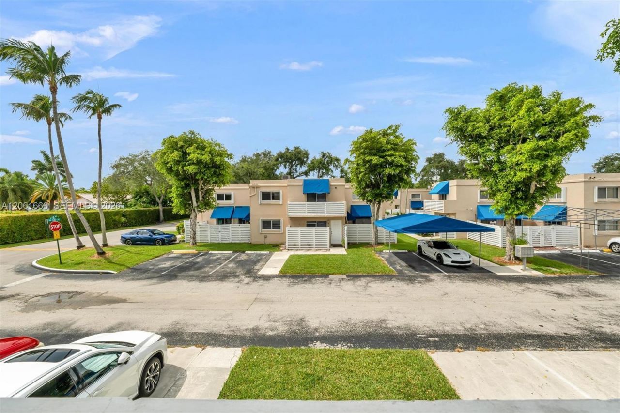 14382 SW 97th Ter , Miami, FL 33186 Photo