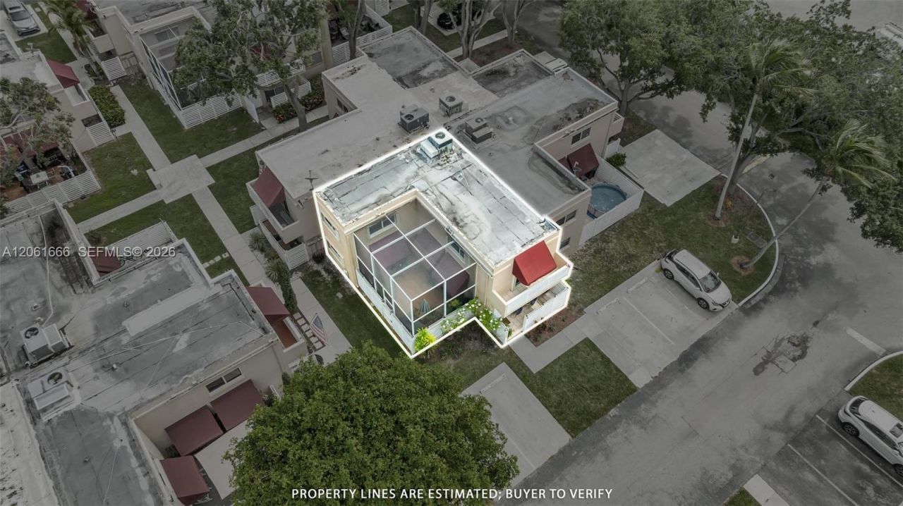 14382 SW 97th Ter , Miami, FL 33186 Photo