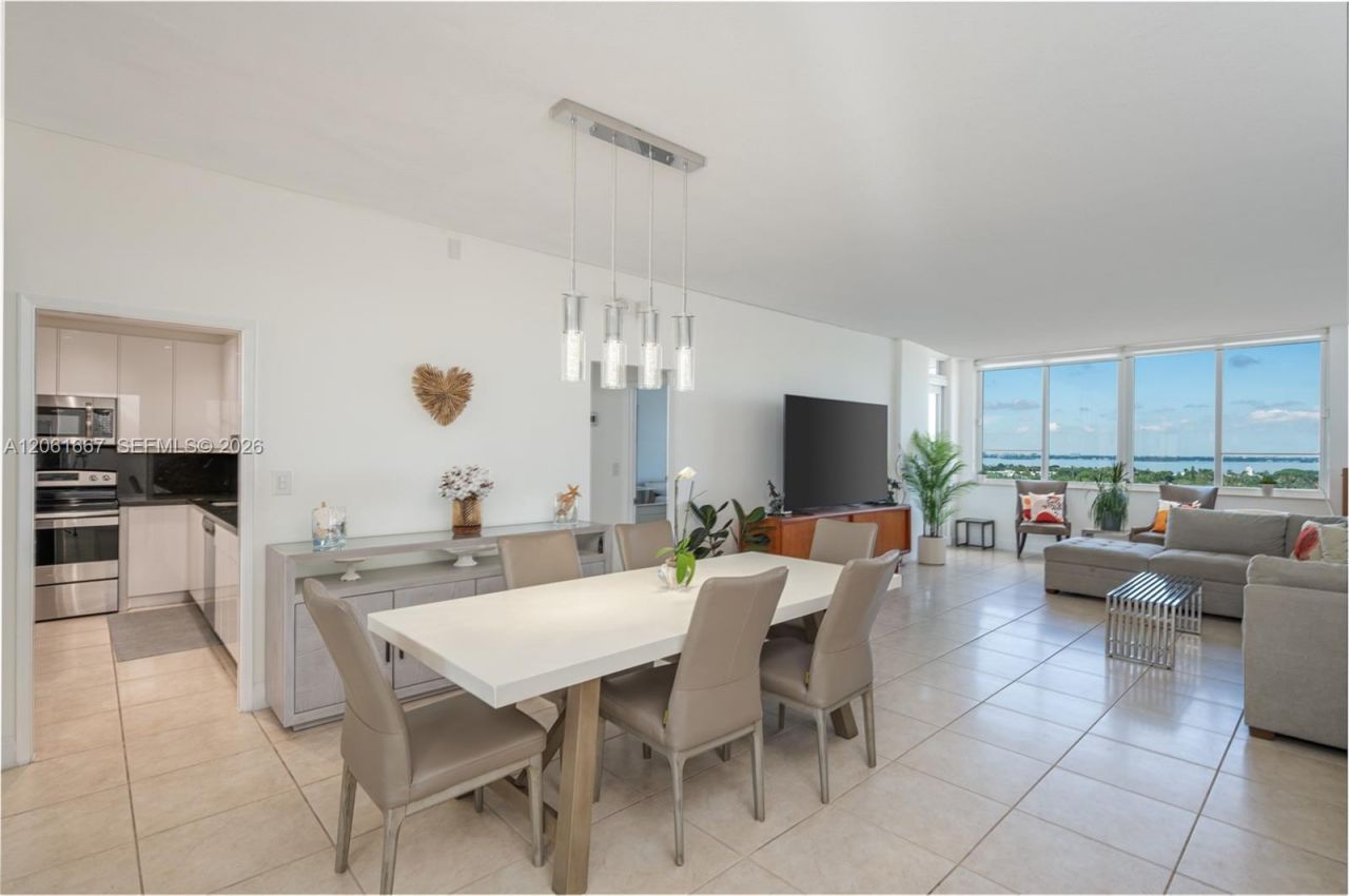 5005 Collins Ave, Unit 1506, Miami Beach, FL 33140 Photo