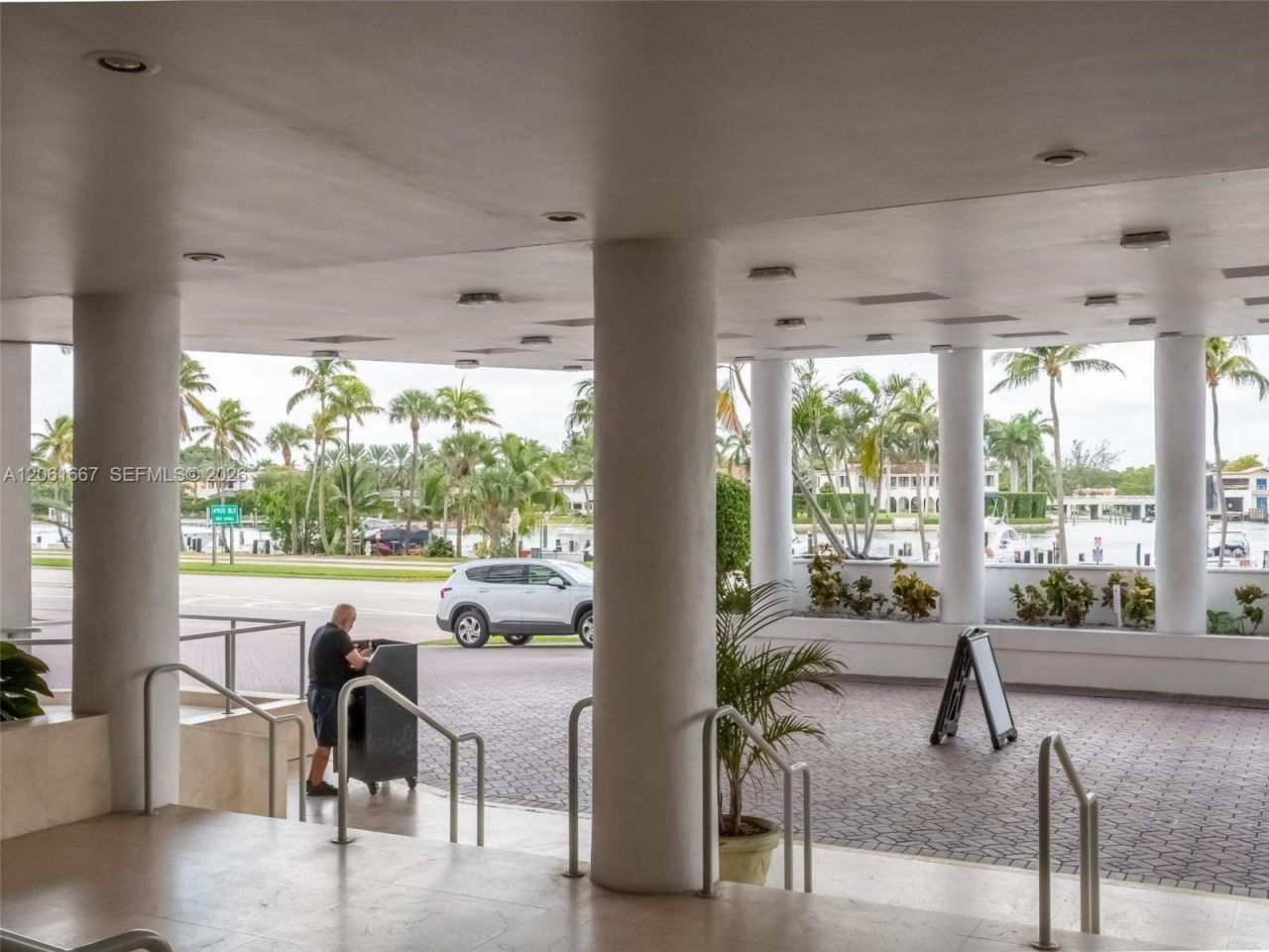 5005 Collins Ave, Unit 1506, Miami Beach, FL 33140 Photo