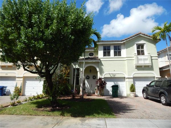 320 SW 87th Ct , Miami, FL 33174
