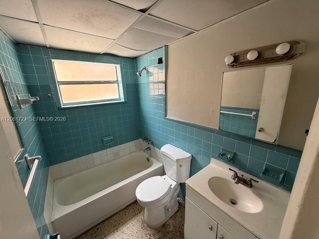 3045 NW 21st Ct, Unit 2, Miami, FL 33142 Photo