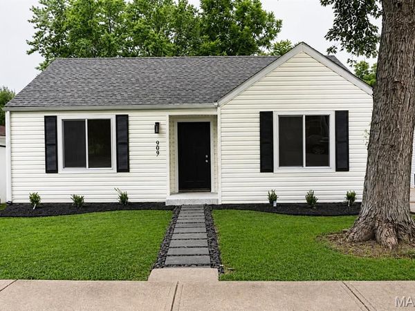 909 Valentine Street, Festus, MO 63028