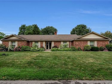 105 Woodland Avenue , Medina, NY 14103