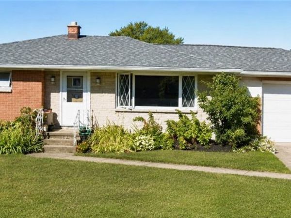 19 Cowing Street , Depew, NY 14043